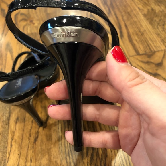 Calvin Klein Marilynn Patent Heel - Picture 4 of 5